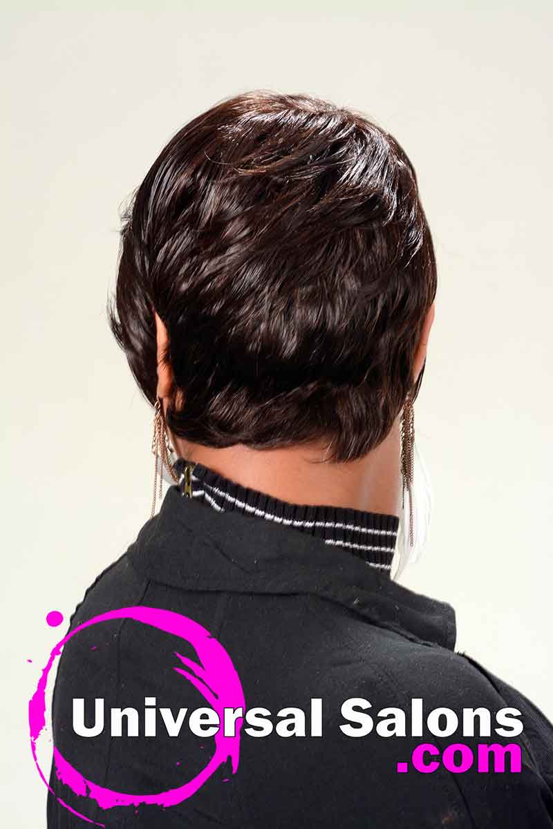 Short-Hairstyle-for-Black-Women-from-Clarese-Andrews-(2)