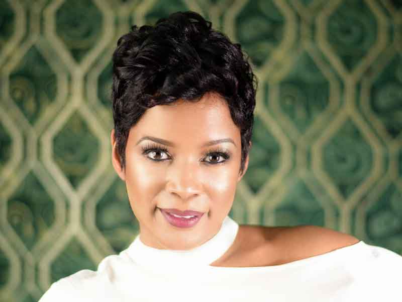 Short Relaxed Hair Cut with Curls
