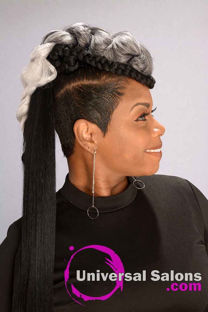 Right View of Long Ponytails for Black Women